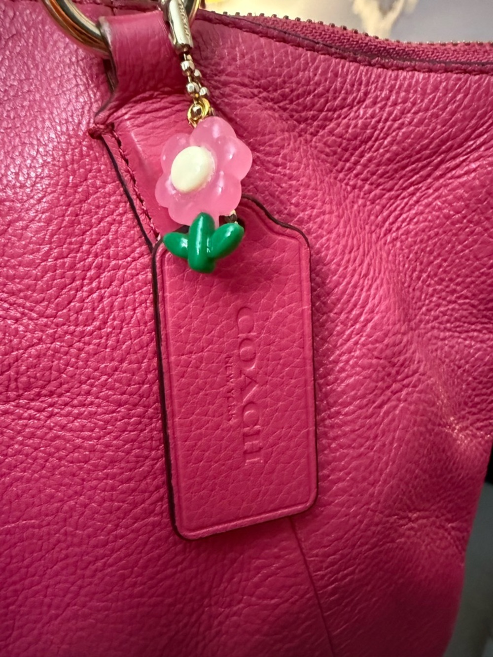 RARE Vintage Coach Small Kelsey Satchel in Fuchsia Pebble Leather - Picture 2 of 11